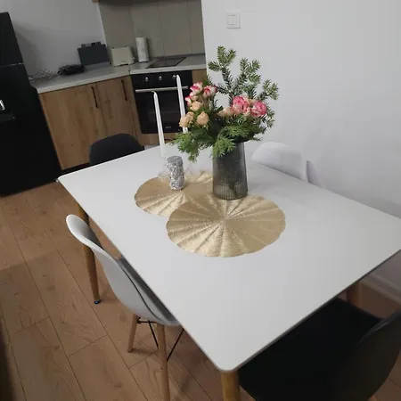 Kamela's Golden Apartman Tirana